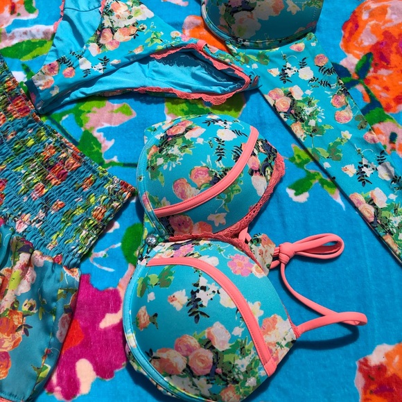 NWOT three pieces beach bunny bikini 👙 Bahama mama XL/L set or M/L and shorts S - Picture 12 of 16